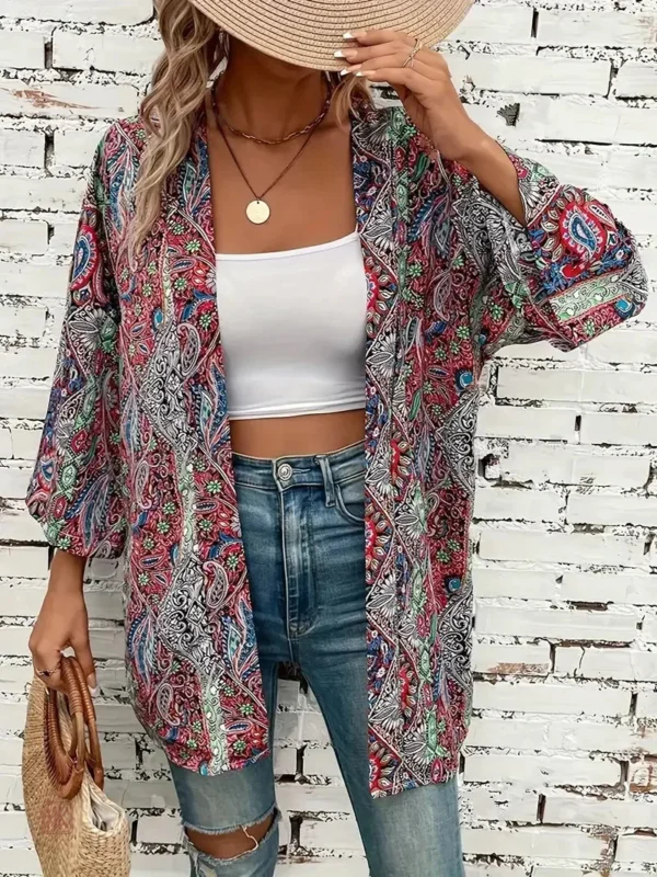 Veste légère et bohème, idéale pour l'été féminin