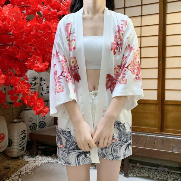 Veste kimono femme avec design moderne