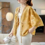 Veste à perles pour un look sophistiqué