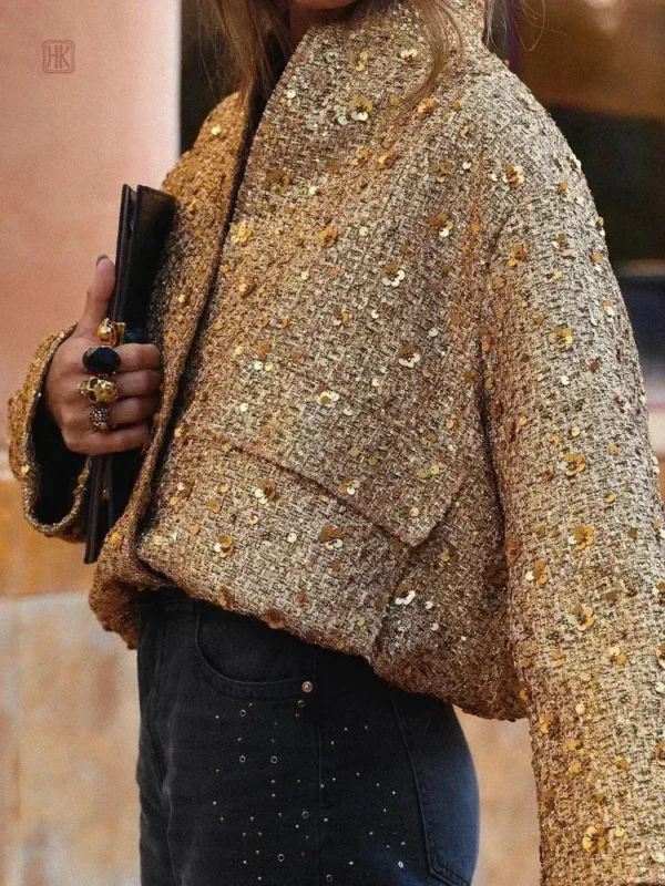 Kimono femme à paillettes pour une touche glamour