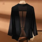 Veste kimono féminine en tissu fluide et aéré