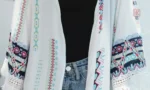 Style bohème avec kimono blanc
