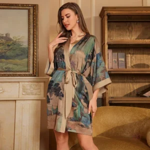 Veste kimono soyeuse pour un look chic