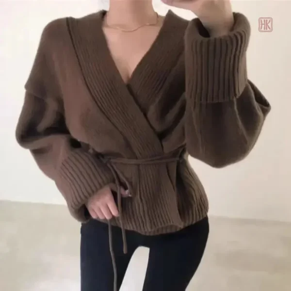 Kimono tricot femme, accessoire tendance pour toutes occasions