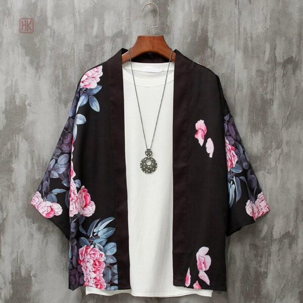 Veste kimono légère avec motifs floraux