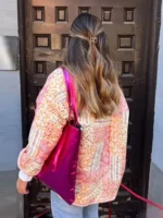 Kimono fleuri pour femme, parfait pour les journées fraîches