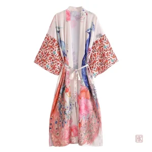 Kimono floral femme, idéal pour un look décontracté et tendance