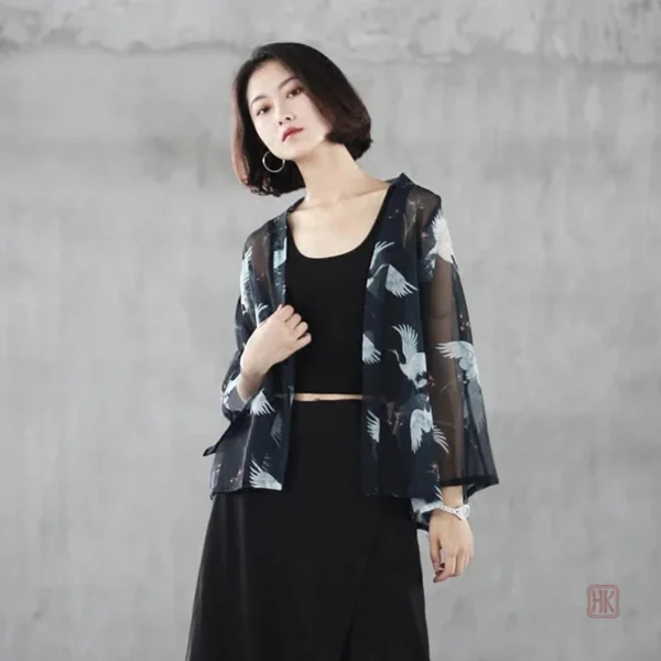 Veste kimono transparente pour un look chic et aérien
