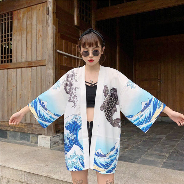 Veste kimono femme avec motif japonais élégant