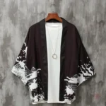 Veste kimono japonaise avec motif dragon élégant