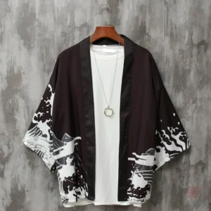 Veste kimono japonaise avec motif dragon élégant
