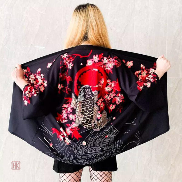veste-kimono-japonais-koi-1 Veste kimono japonais pour femme avec motif Koï