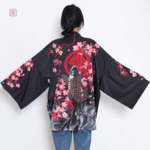 Veste kimono féminine inspirée de la culture japonaise