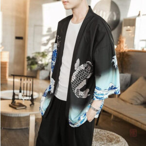 Veste kimono japonais avec motif koi et cascade
