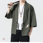 Veste kimono homme en vert élégant