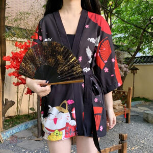 Kimono Neko, une veste féminine inspirée du Japon