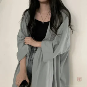 Veste kimono féminine idéale pour les journées chaudes