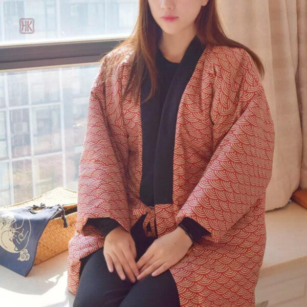 veste-kimono-matelassee-1 Veste kimono matelassée pour femme élégante