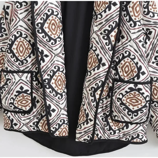Veste féminine élégante en style kimono