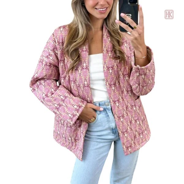 Kimono féminin avec finition soignée
