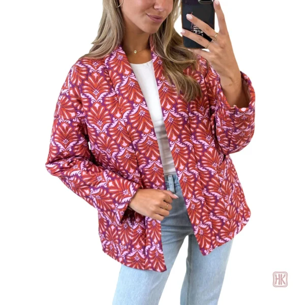 Veste tendance pour les femmes modernes