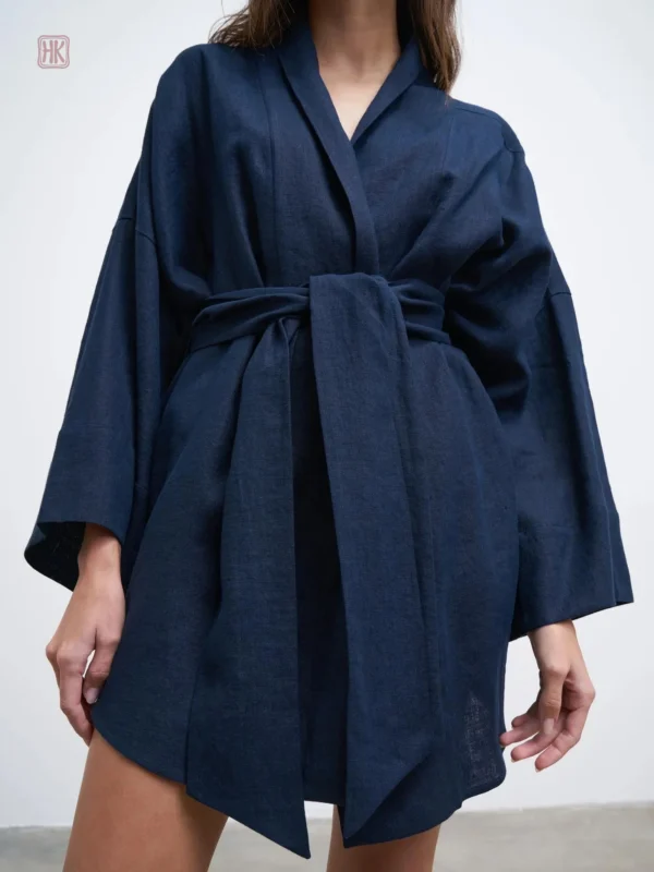 Kimono navy blue pour un look décontracté et chic