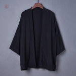 Kimono noir pour un look décontracté