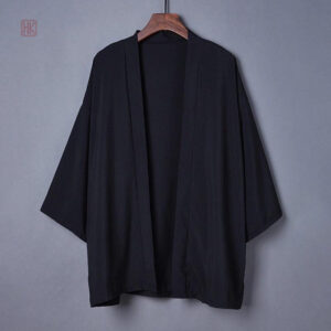 Kimono noir pour un look décontracté