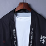 Kimono noir pour homme, parfait pour toutes occasions