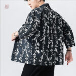 Veste légère en noir, style kimono pour homme