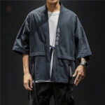 Kimono noir léger en lin pour un style décontracté