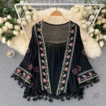 Kimono noir boho avec broderies élégantes