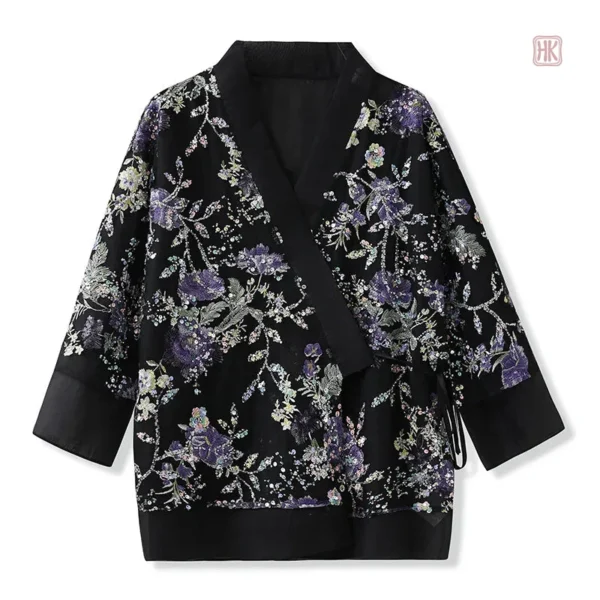 Veste kimono femme avec motifs floraux élégants