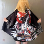 Veste kimono femme Oni avec motif serpent