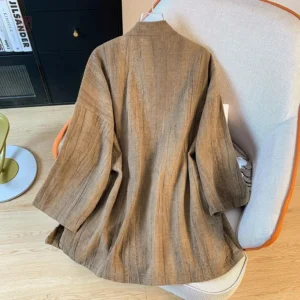 Veste légère et élégante, parfaite pour les saisons intermédiaires
