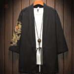 Veste kimono avec design inspiré des samouraïs