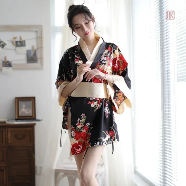 Veste Kimono Soyeuse pour femme élégante