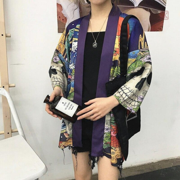 Kimono femme, design tête de mort, parfait pour un outfit original