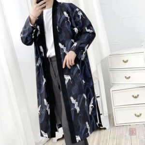 Longue veste kimono avec design élégant de grues