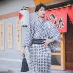Kimono homme à motifs pois, style traditionnel japonais