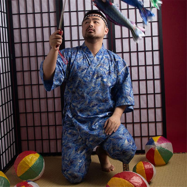 yukata-homme-bleu-1 Yukata homme bleu en style kimono confortable