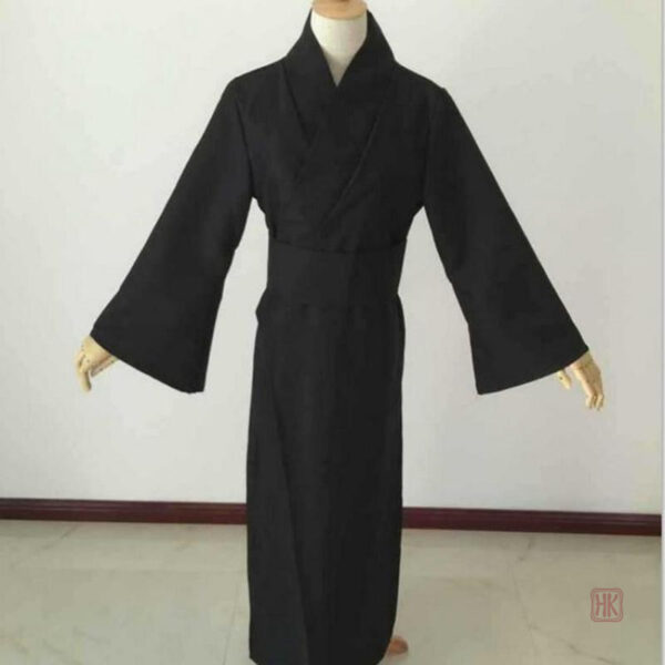 Yukata noir, idéal pour le confort à la maison ou en extérieur